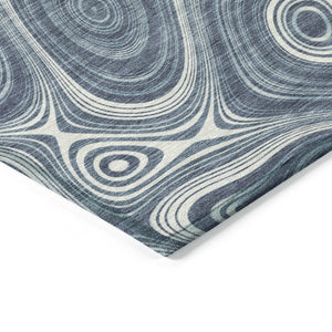 HomeRoots 5' Stylish Blue and Ivory Geometric Area Rug – Durable, Washable, Perfect for Indoor and Outdoor Use 8' Round 631379