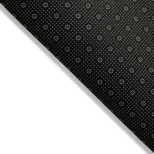 HomeRoots 5' Stylish Gray and Ivory Geometric Area Rug - Durable, Washable Design for Indoor and Outdoor Use 8' Round 631385