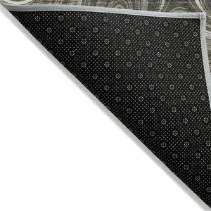 HomeRoots 5' Stylish Gray and Ivory Geometric Area Rug - Durable, Washable Design for Indoor and Outdoor Use 8' Round 631385