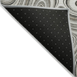 HomeRoots 5' Ivory and Charcoal Geometric Indoor Outdoor Area Rug – Durable, Washable, Modern Design for Any Space 8' Round 631391