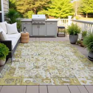 HomeRoots 5' Elegant Gold and Ivory Patchwork Washable Area Rug for Indoor and Outdoor Spaces, Easy Care 8' X 10' 631428