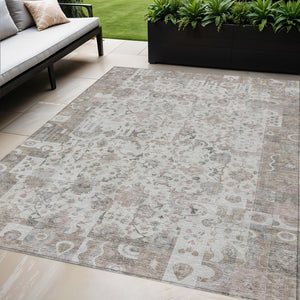 HomeRoots 5' Versatile Taupe and Ivory Patchwork Area Rug - Durable, Washable, Perfect for Indoor/Outdoor Spaces 5' X 8' 631438