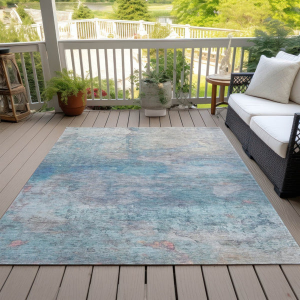 HomeRoots 5' Aqua and Beige Abstract Washable Rug - Durable, Stylish Indoor Outdoor Area Rug for Modern Homes 5' X 8' 631444