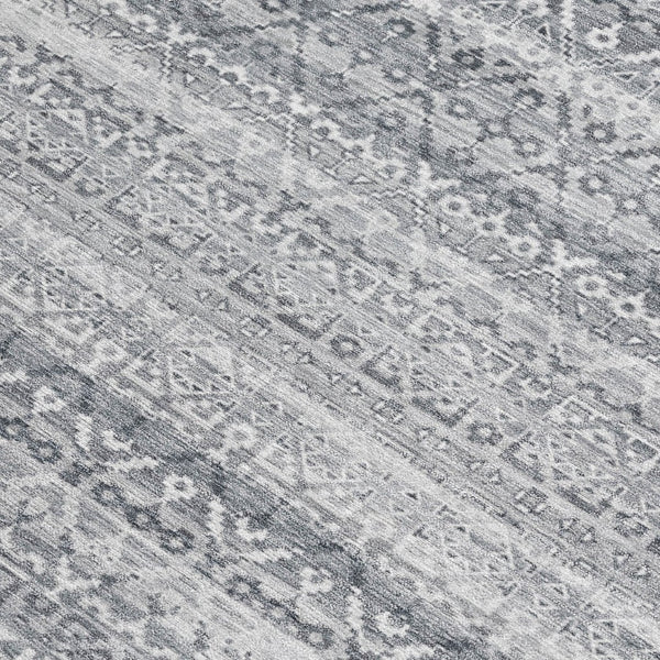 HomeRoots 5' Gray and Silver Striped Indoor Outdoor Area Rug - Stylish, Washable, and Stain-Resistant Design 5' X 8' 631498