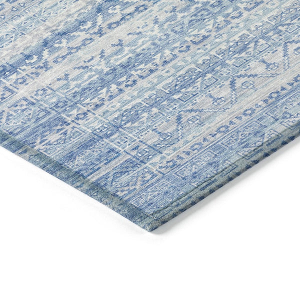HomeRoots 5' Sky Blue and Ivory Striped Indoor Outdoor Area Rug – Durable, Washable, Stylish Coastal Charm 8' Round 631517