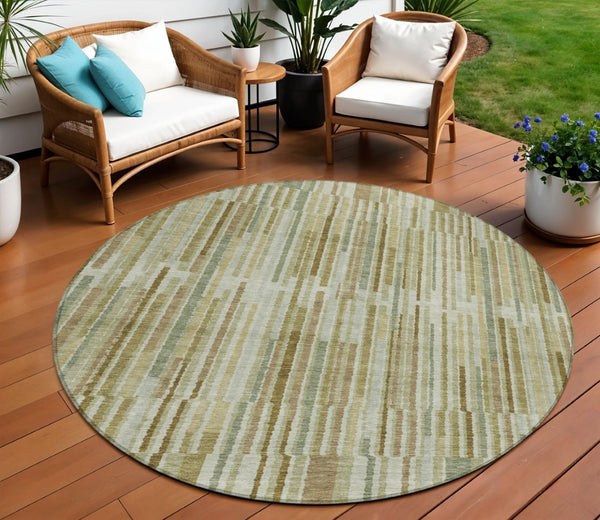 HomeRoots 5' Stylish Khaki and Olive Green Striped Washable Rug for Indoor and Outdoor Versatile Use 8' Round 631541