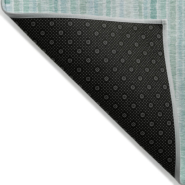 HomeRoots 5' Turquoise and Aqua Striped Area Rug - Durable, Washable, Stylish for Indoor and Outdoor Spaces 8' Round 631571
