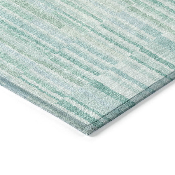 HomeRoots 5' Turquoise and Aqua Striped Area Rug - Durable, Washable, Stylish for Indoor and Outdoor Spaces 8' Round 631571