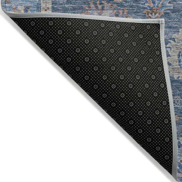 HomeRoots 5' Blue and Beige Floral Washable Area Rug – Stylish Indoor/Outdoor Décor for High-Traffic Spaces 8' Round 631619