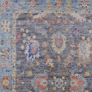 HomeRoots 5' Gray and Denim Blue Floral Area Rug - Washable, Durable, Versatile for Indoor and Outdoor Use 10' X 14' 631634