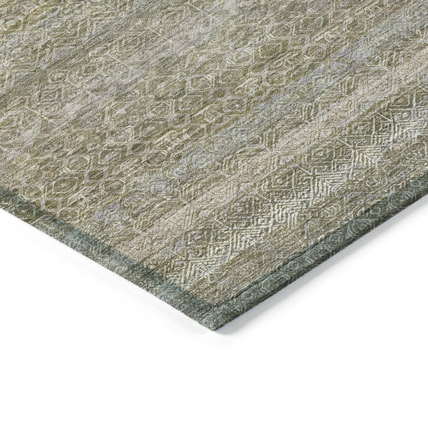 HomeRoots 5' Durable Khaki and Beige Striped Area Rug - Stylish, Washable, Indoor-Outdoor Comfort for Any Space 8' Round 631679