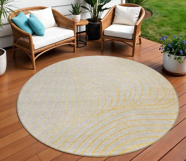 HomeRoots 5' Gold and Silver Abstract Washable Area Rug for Indoor and Outdoor Spaces - Durable and Stylish 8' Round 631769