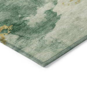 HomeRoots 5' Vibrant Emerald and Gold Abstract Indoor Outdoor Rug - Durable, Washable, Stylish Design for Any Space 8' Round 631805