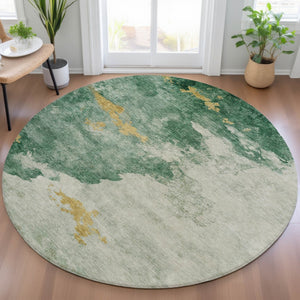 HomeRoots 5' Vibrant Emerald and Gold Abstract Indoor Outdoor Rug - Durable, Washable, Stylish Design for Any Space 8' Round 631805