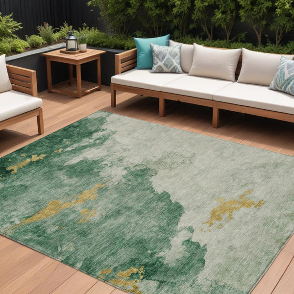 HomeRoots 5' Vibrant Emerald and Gold Abstract Indoor Outdoor Rug - Durable, Washable, Stylish Design for Any Space 8' X 10' 631806