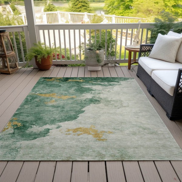 HomeRoots 5' Vibrant Emerald and Gold Abstract Indoor Outdoor Rug - Durable, Washable, Stylish Design for Any Space 9' X 12' 631807