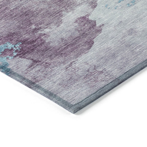HomeRoots 5' Contemporary Lavender and Teal Blue Abstract Area Rug - Washable for Indoor and Outdoor Use 8' Round 631811