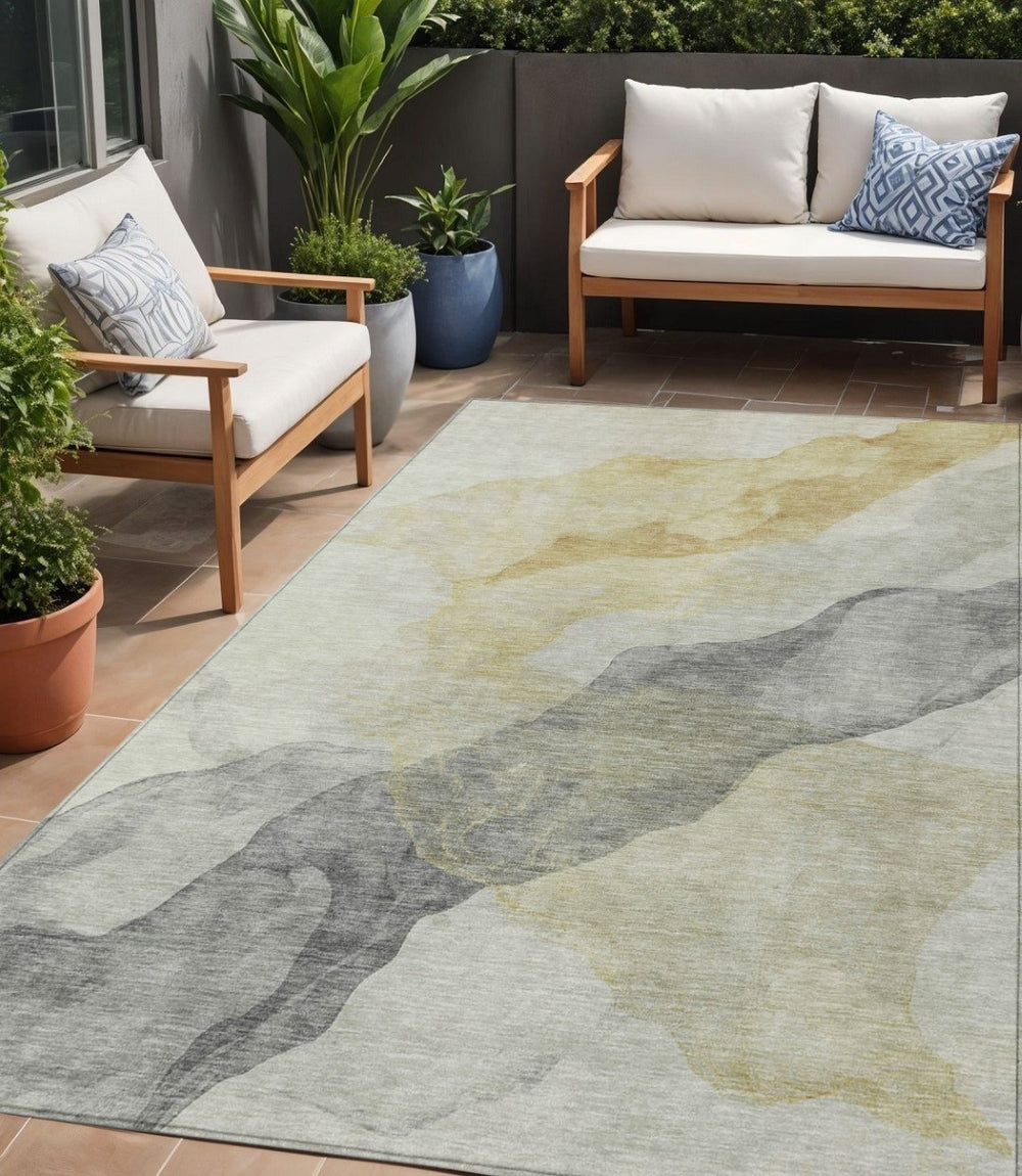HomeRoots 5' Beige and Gold Abstract Area Rug – Stylish, Washable, Indoor-Outdoor, Durable Design for Any Space 5' X 8' 631822