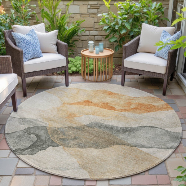 HomeRoots 5' Vibrant Orange and Gray Abstract Area Rug - Stylish, Washable Design for Indoor and Outdoor Spaces 8' Round 631841