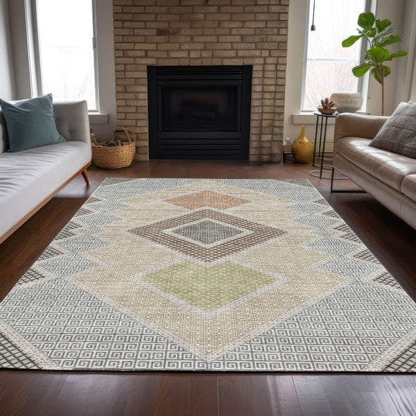 HomeRoots 8' X 10' Stylish Geometric Washable Rug in Pewter, Copper & Silver – Perfect for Indoor & Outdoor Use! 631924