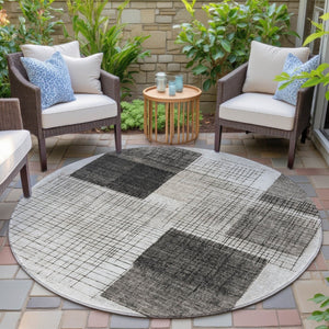 HomeRoots 5' Modern Ivory and Black Geometric Area Rug - Washable, Durable, Indoor/Outdoor, Stylish Accent 8' Round 631935