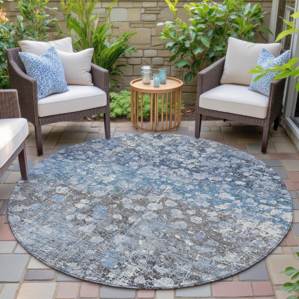 HomeRoots 5' Blue and Gray Abstract Area Rug - Durable, Washable, Modern Design for Indoor and Outdoor Use 8' Round 631947