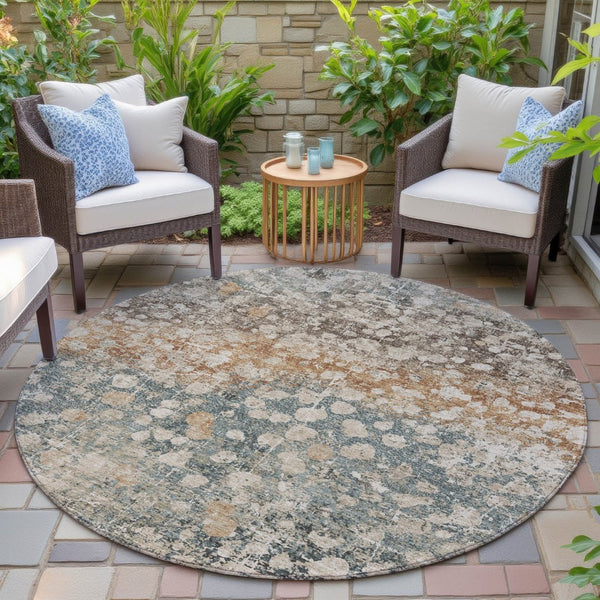 HomeRoots 5' Beige and Copper Abstract Area Rug - Stylish, Washable, Durable Design for Indoor & Outdoor Spaces 8' Round 631959