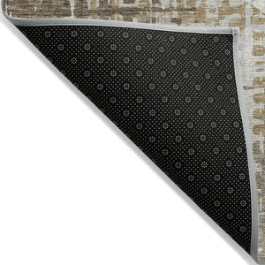 HomeRoots 5' Brown and Ivory Geometric Washable Area Rug - Durable, Stylish, Indoor/Outdoor Versatility 8' Round 631995