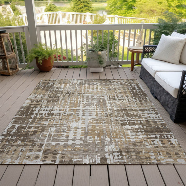 HomeRoots 5' Brown and Ivory Geometric Washable Area Rug - Durable, Stylish, Indoor/Outdoor Versatility 10' X 14' 631998