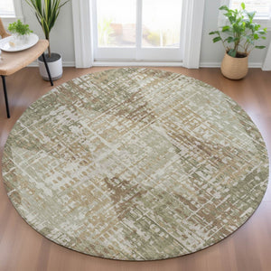 HomeRoots 5' Stylish Fern Green and Beige Geometric Washable Area Rug for Indoor and Outdoor Spaces 8' Round 632001