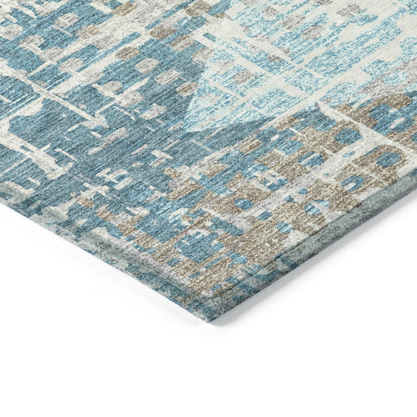 HomeRoots 5' Modern Teal Blue and Beige Geometric Washable Indoor-Outdoor Area Rug for Versatile Spaces 8' Round 632013