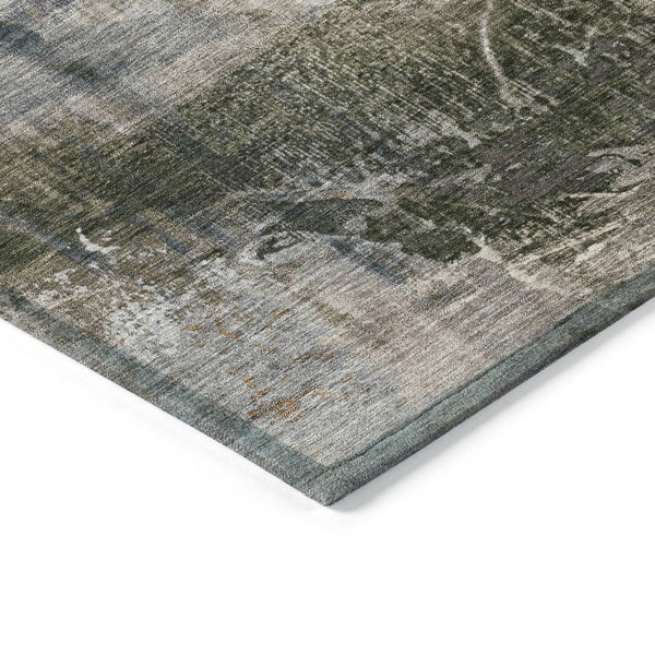 HomeRoots 5' Abstract Beige and Gray Area Rug - Stylish, Washable Indoor/Outdoor Design for High-Traffic Areas 8' Round 632025