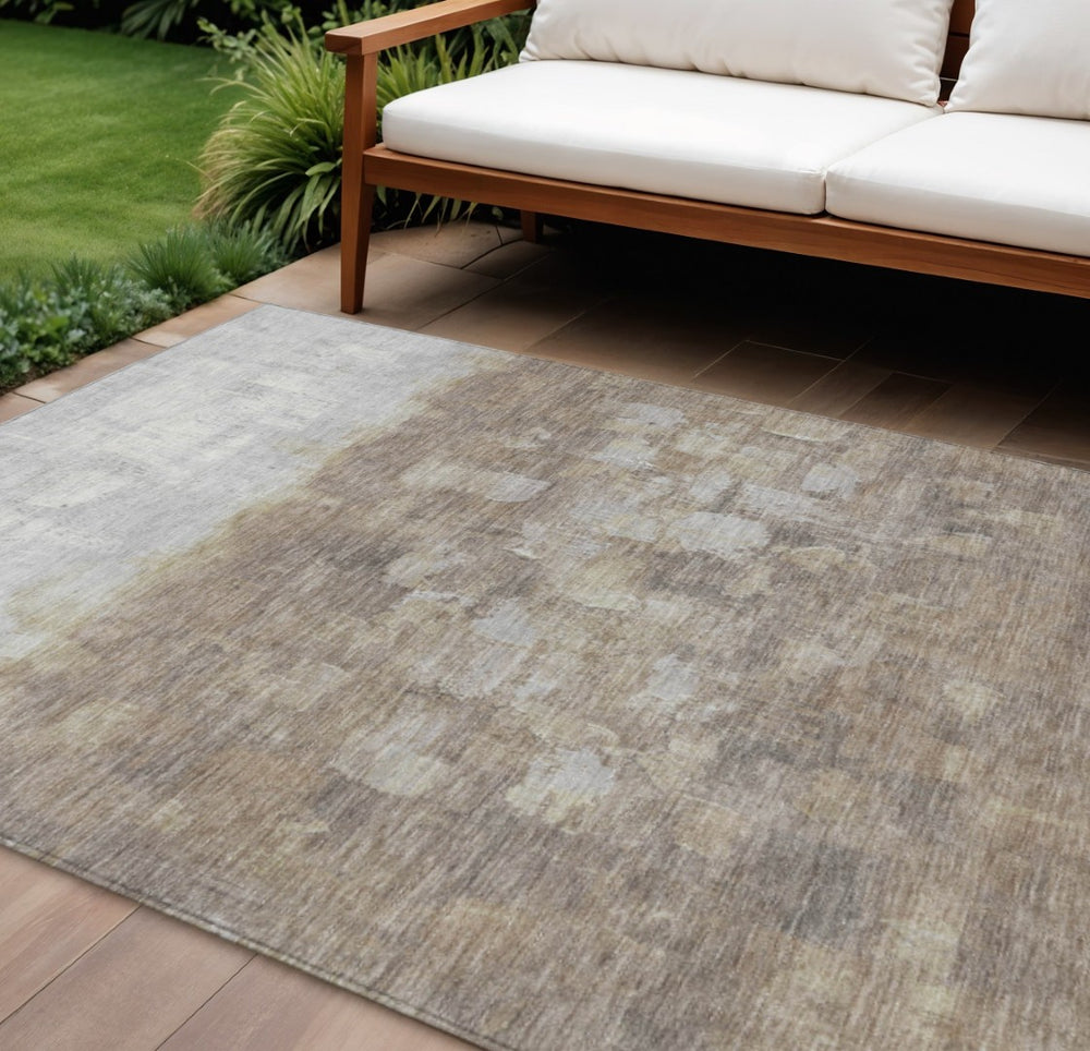 HomeRoots 5' Taupe and Silver Abstract Area Rug - Stylish, Washable, Durable for Indoor and Outdoor Spaces 8' X 10' 632104