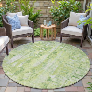 HomeRoots 8' Vibrant Lime Green and Ivory Round Area Rug - Abstract, Washable, Indoor/Outdoor, Durable Design! 632127