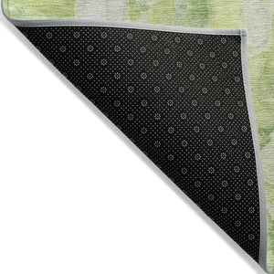 HomeRoots 8' Vibrant Lime Green and Ivory Round Area Rug - Abstract, Washable, Indoor/Outdoor, Durable Design! 632127