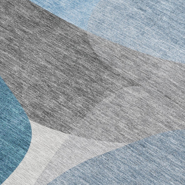 HomeRoots 5' Denim Blue and Gray Abstract Area Rug - Durable, Washable, Indoor/Outdoor Style for Modern Spaces 5' X 8' 632150