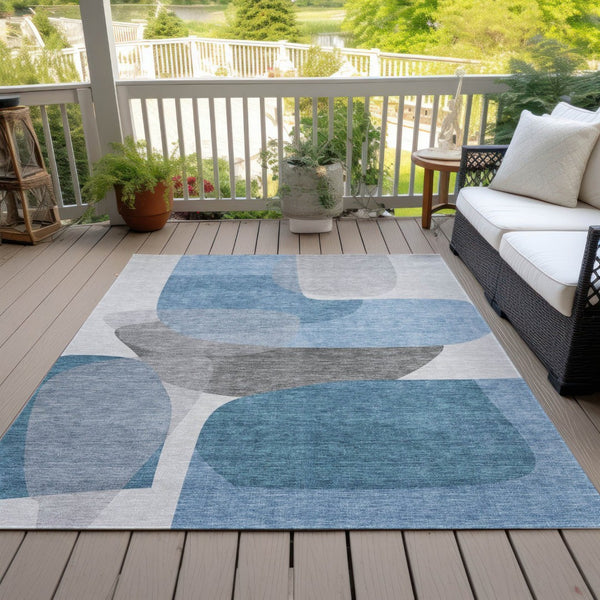 HomeRoots 5' Denim Blue and Gray Abstract Area Rug - Durable, Washable, Indoor/Outdoor Style for Modern Spaces 8' X 10' 632152