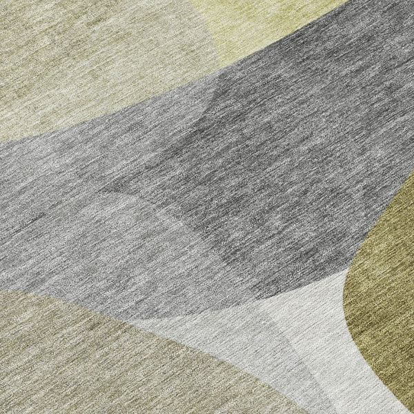 HomeRoots 5' Contemporary Fern Green and Gray Abstract Area Rug - Durable, Washable for Indoor & Outdoor Use 8' Round 632157