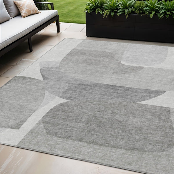 HomeRoots 5' Linen and Gray Abstract Area Rug - Stylish, Durable, Washable Design for Indoor and Outdoor Use 5' X 8' 632162