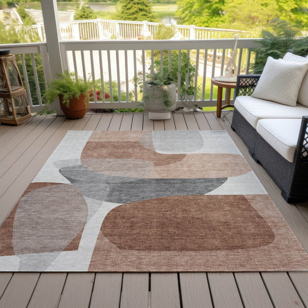 HomeRoots 5' Durable Rust and Gray Abstract Area Rug – Machine Washable for Indoor and Outdoor Spaces 8' X 10' 632176