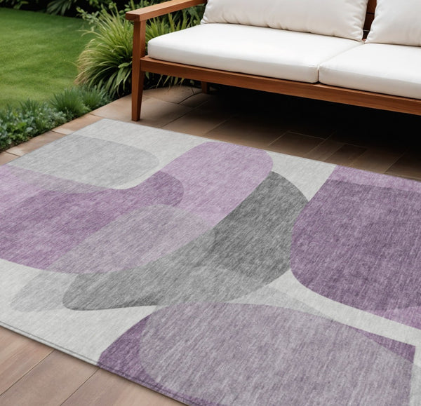 HomeRoots 5' Purple and Gray Abstract Area Rug – Stylish, Washable Design for Indoor and Outdoor Living Spaces 8' X 10' 632182