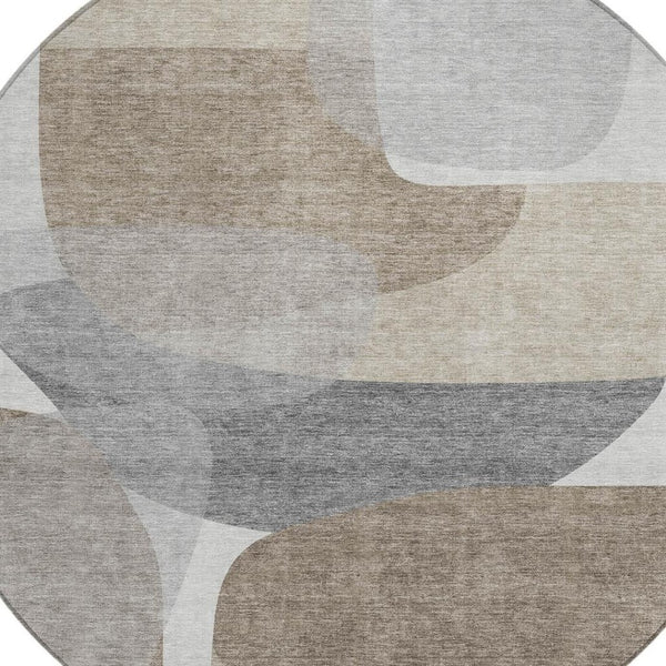 HomeRoots 5' Abstract Taupe and Gray Area Rug - Machine Washable, Durable, Indoor-Outdoor Versatility for Any Space 8' Round 632193