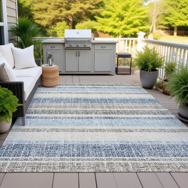 HomeRoots 5' Durable Navy Blue and Beige Striped Area Rug - Stylish, Machine-Washable for Indoor & Outdoor Use 5' X 8' 632228