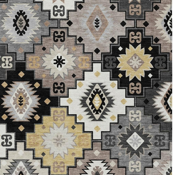 HomeRoots 5' Southwestern Geometric Area Rug - Washable Indoor Outdoor Design for Stylish, High-Traffic Spaces 5' X 8' 632252
