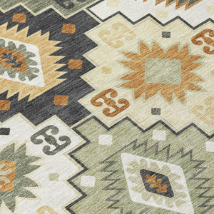 HomeRoots 5' Southwestern Area Rug in Fern Green, Gold, and Charcoal – Washable for Indoor & Outdoor Use 8' Round 632265