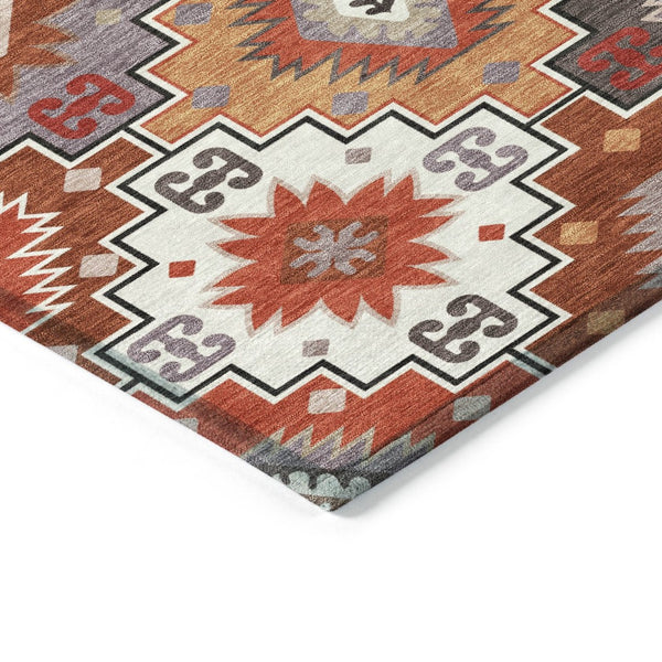 HomeRoots 5' Southwestern Washable Area Rug in Rust, Lavender & Ivory - Durable Indoor/Outdoor Decor 8' Round 632277