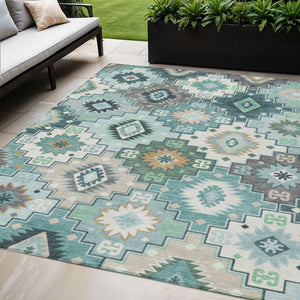 HomeRoots 5' Southwestern Area Rug in Teal Blue Beige Ivory - Durable, Washable, Perfect for Indoors & Outdoors 5' X 8' 632282
