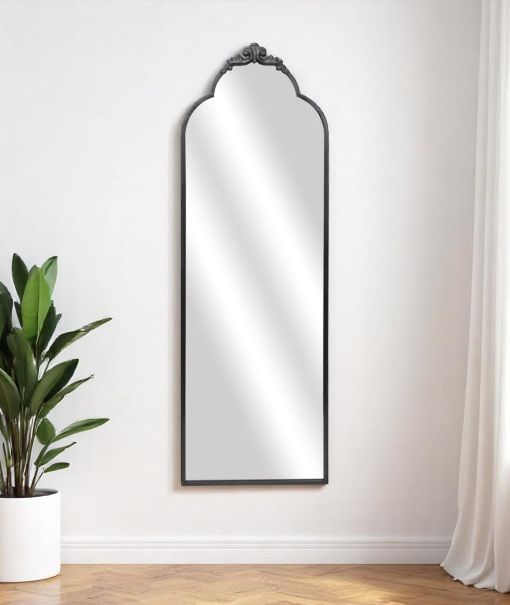 HomeRoots 65" Elegant Black Metal Arch Full-Length Mirror - Victorian Design for Stylish Home Décor & Reflection 632510
