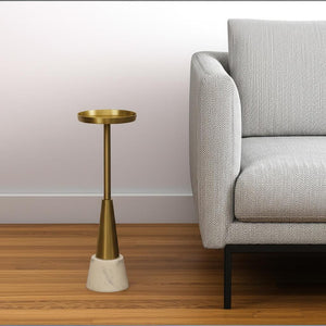 HomeRoots 24" Gold and White Metal Round Pedestal End Table – Chic Modern Glamour for Small Spaces & Decor 632718