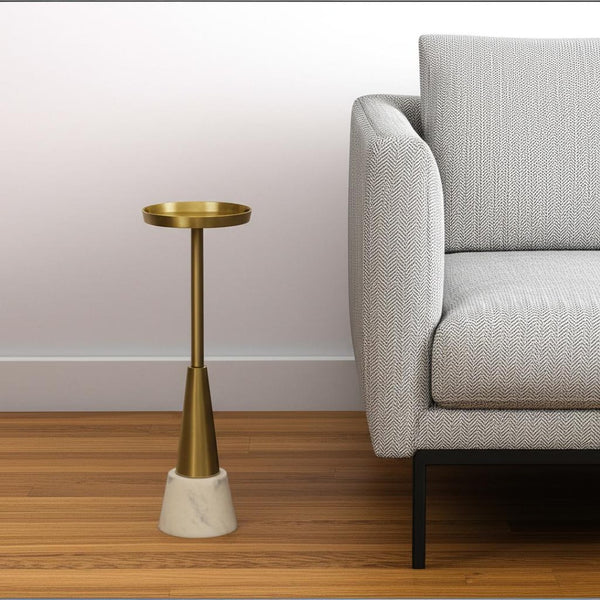HomeRoots 24" Gold and White Metal Round Pedestal End Table – Chic Modern Glamour for Small Spaces & Decor 632718